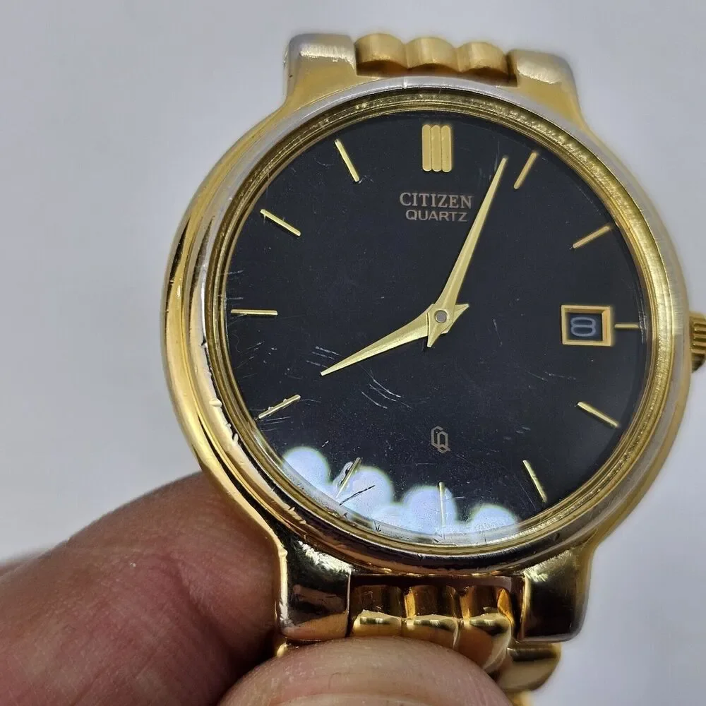 VTG Citizen CQ Women's Watch 32MM Black Dial Date Gold Bracelet 7.5